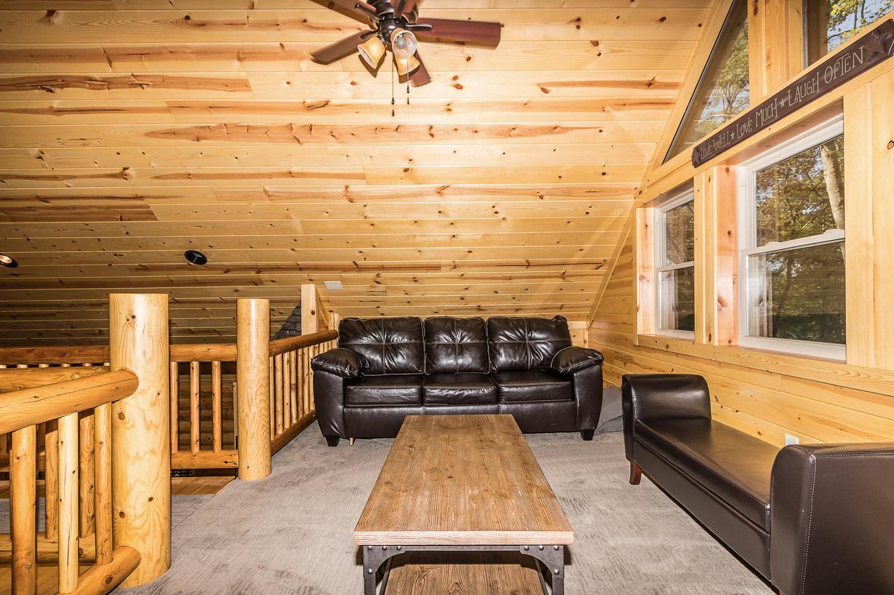 Hocking Hills Cabins & Resort Foxfire 로건 외부 사진